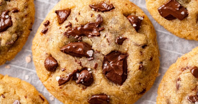 crunchy Chocolate Chip Cookies