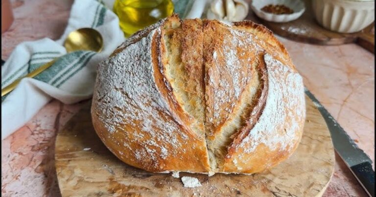Dutch Oven No Knead Bread