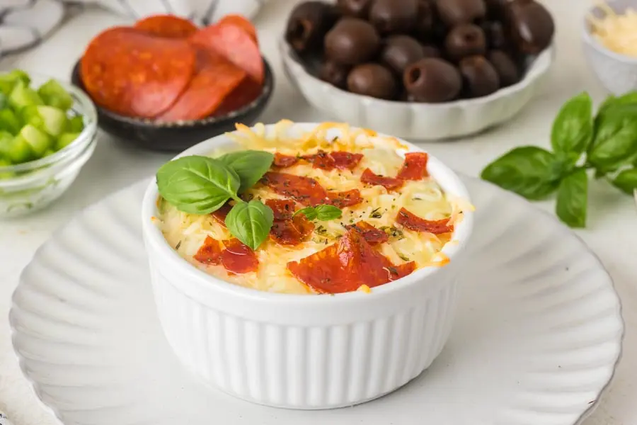 Cottage cheese pizza bowl